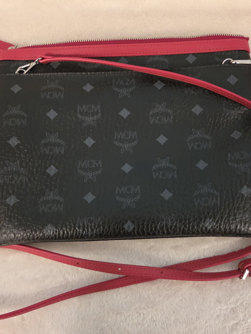MCM Black Crossbody Bag with Red Trim - Picture 3 of 9